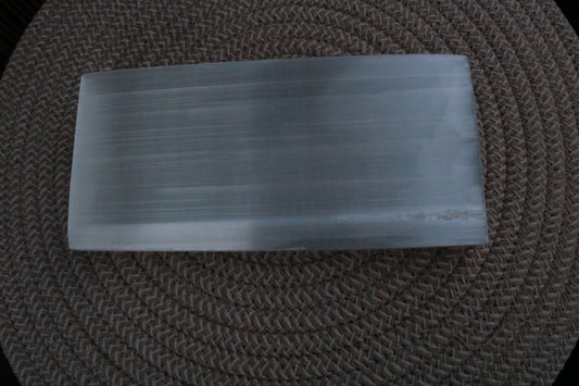 Selenite Charging Plate XL